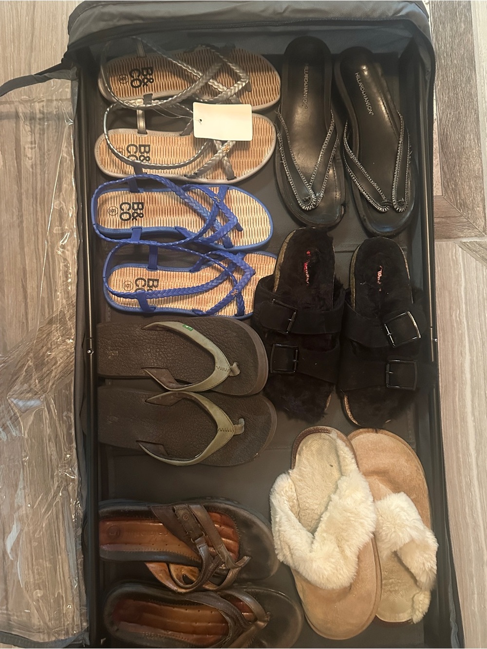 Mixed Women's Sandal & Slipper Lot - Neutral, Black, Blue